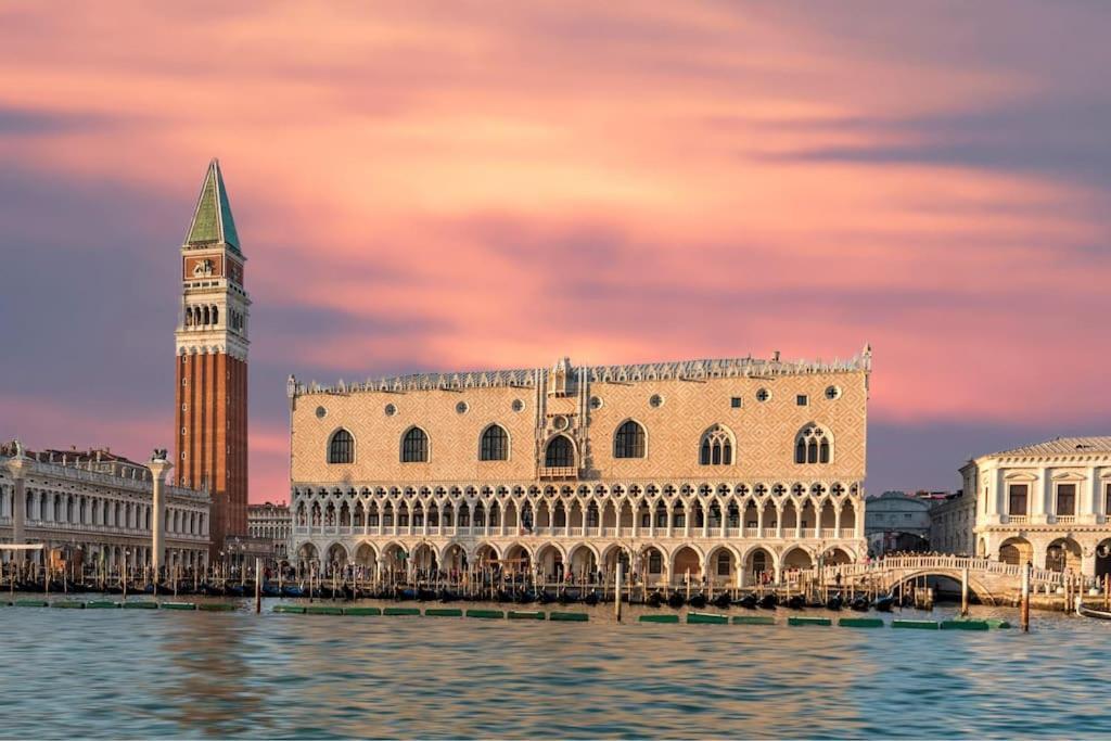 San Marco - Elegante Suite Venice Luaran gambar